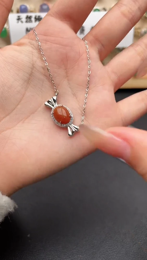 未镶嵌戒指翡翠一物一证一礼盒