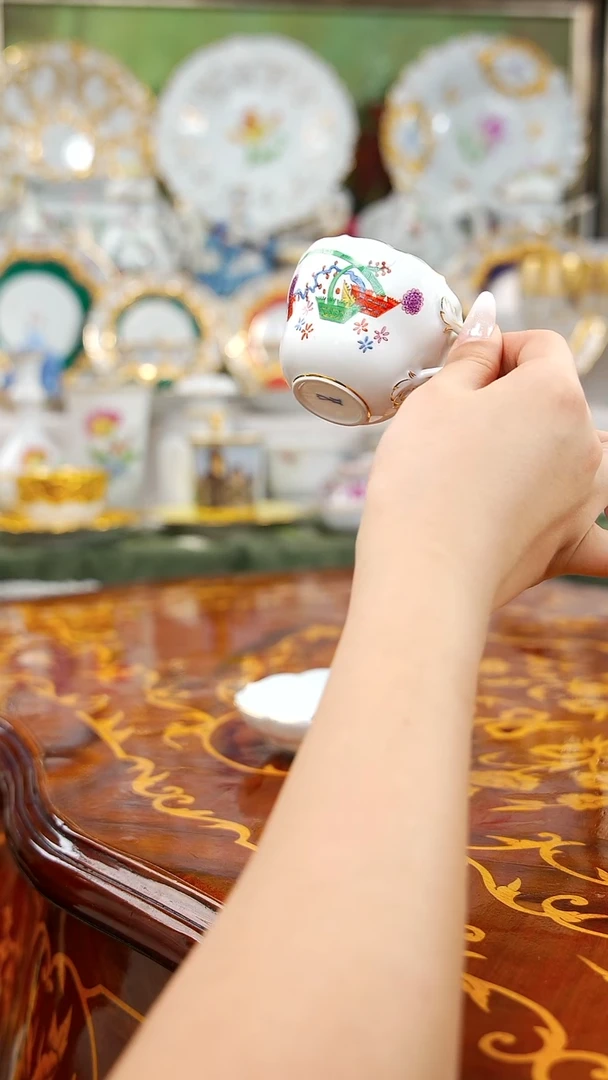 瓷米多家中古瓷器如图所示152
