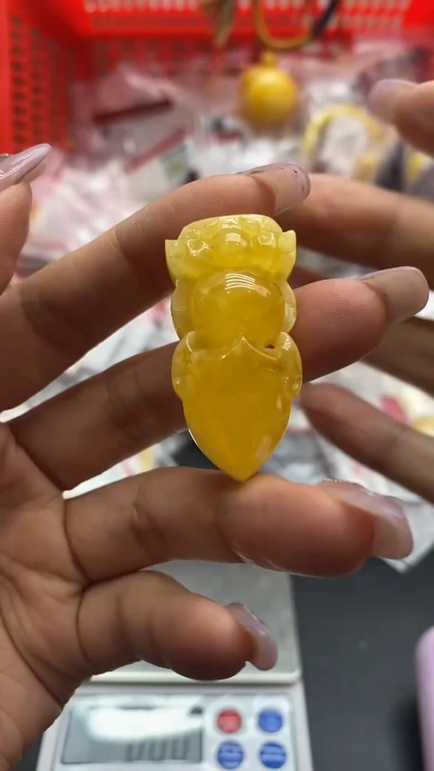 琥珀未镶嵌珠宝奇石2264