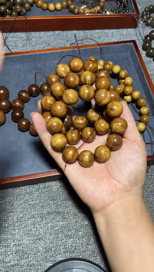 金丝楠手串/手链2.0药香老料带花款88