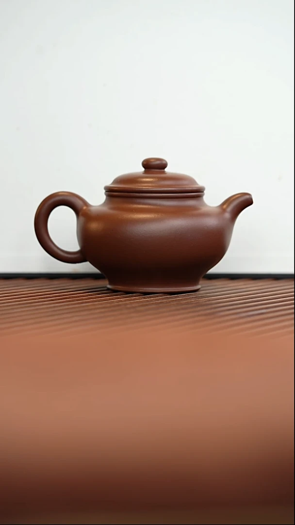 一**年底槽青掇只壶李小龙220cc