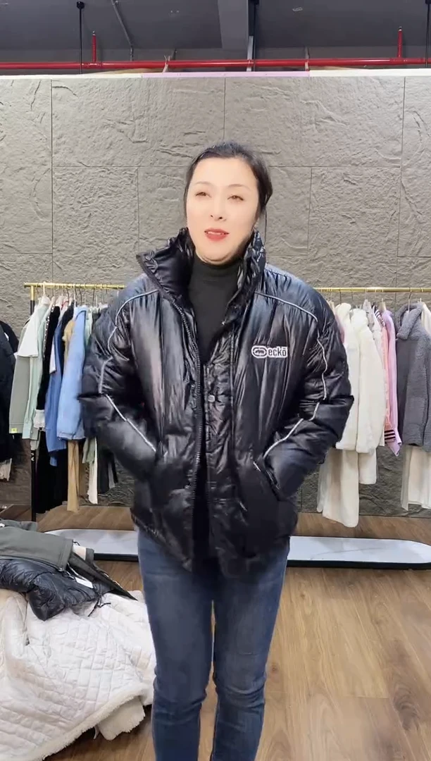 闪购衣服编码074