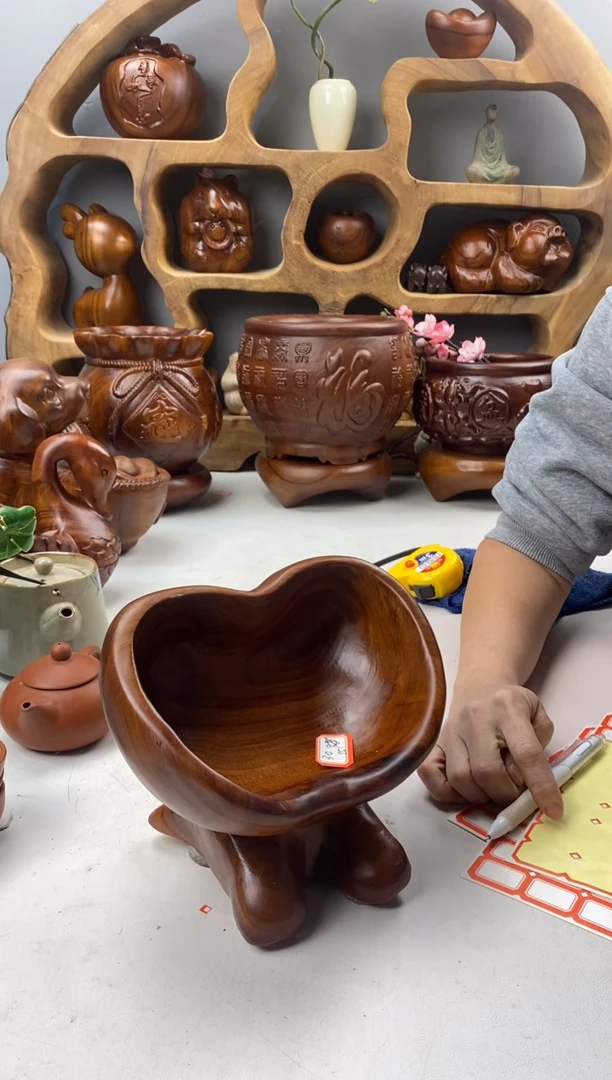 香樟木A30苹果娃/尺寸17*13*15