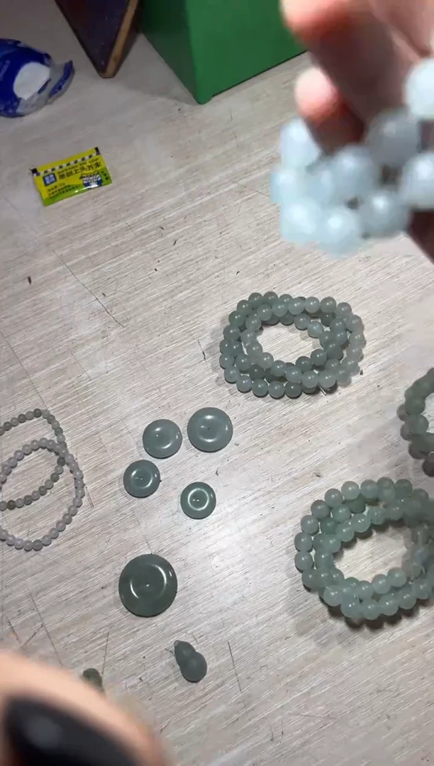 未镶嵌定制翡翠珠链