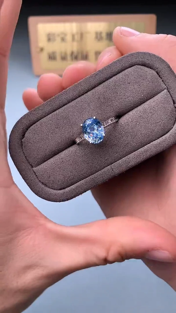 银S925镶嵌戒指海蓝宝石1111