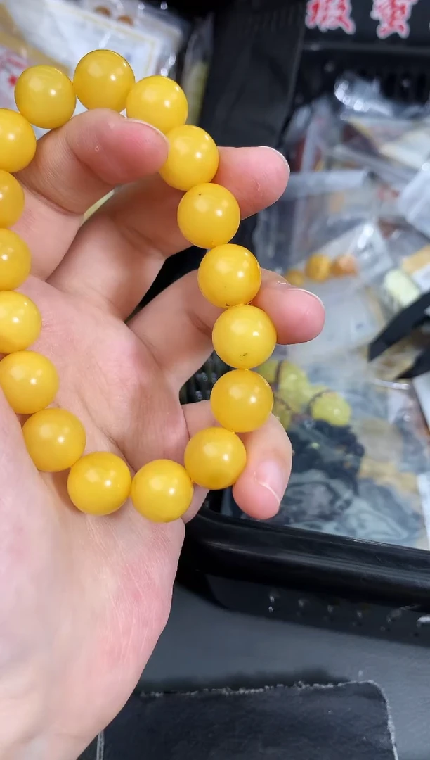 未镶嵌琥珀珠宝奇石48