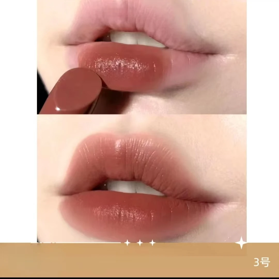 奶茶杏色滋润口红