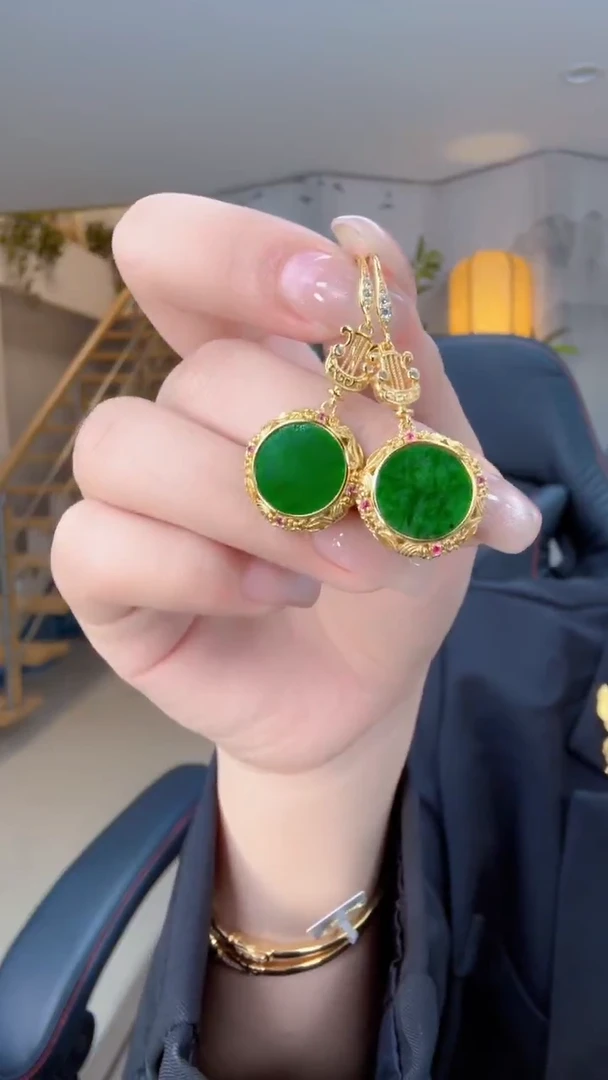 【闪购商品】翡翠耳饰银S925镀金镶嵌天然缅甸A货翡翠耳环