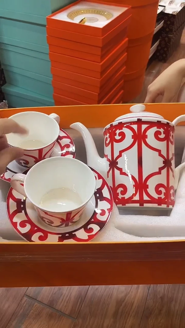 杯鸿辉家品牌瓷器，京东包邮！