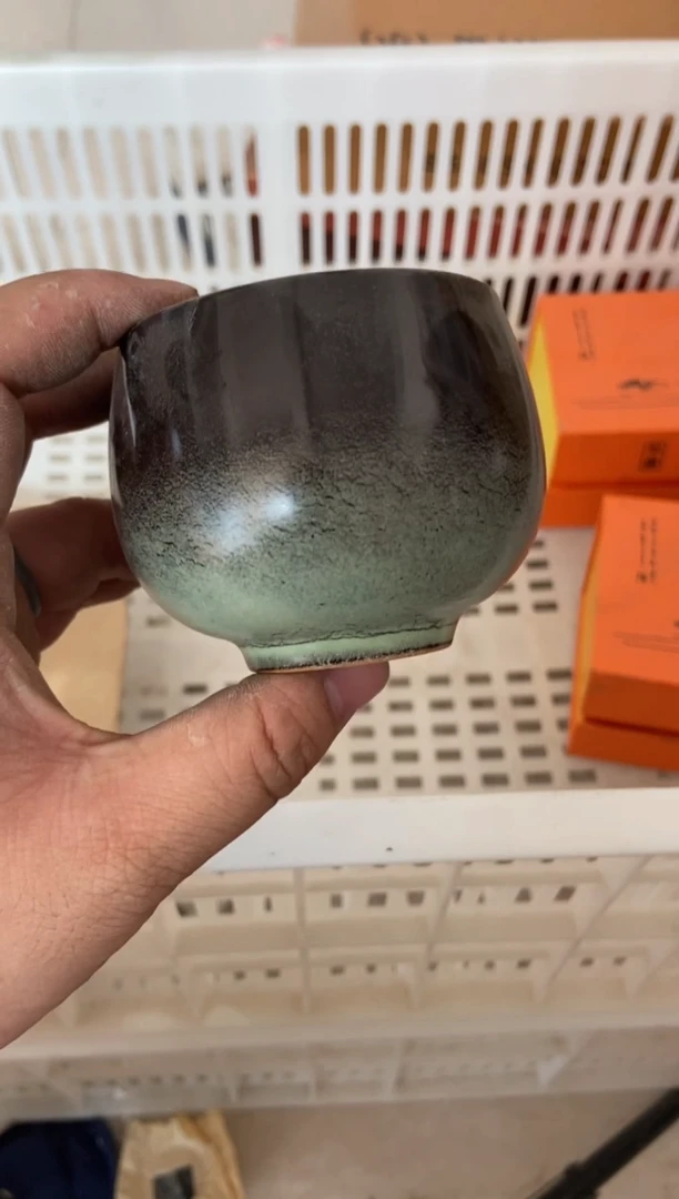 杯无运费险有瑕疵的摄影的产品有使用过的痕迹有点脏介意勿拍