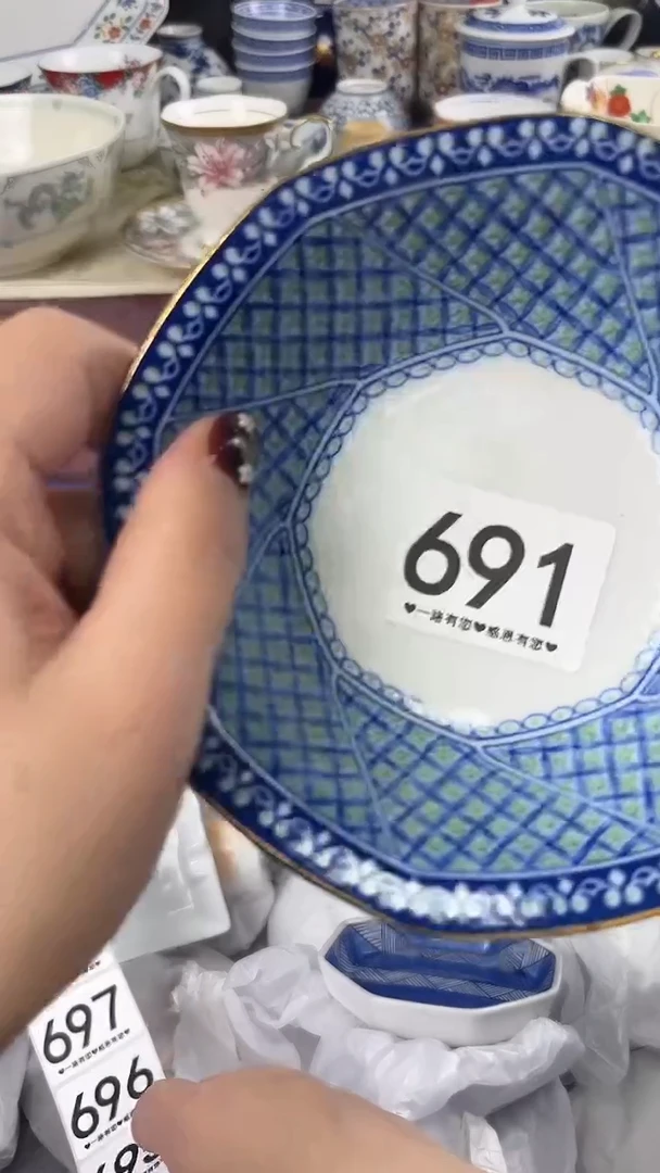 瓷片阿*691