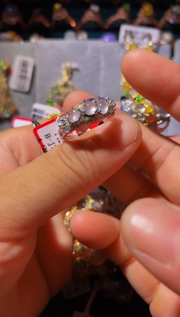 翡翠戒指银S925镶嵌................