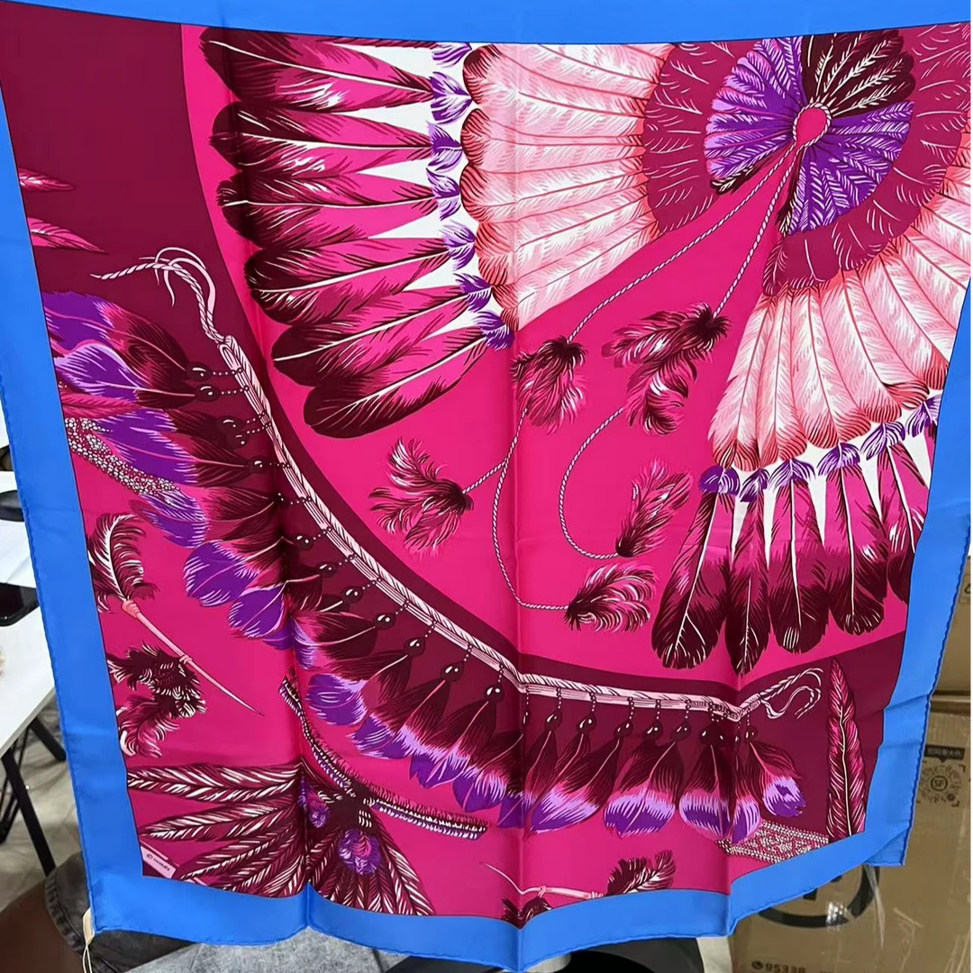 99新 Hermes/爱马仕 【老于包展】爱马仕粉色大翅膀方巾丝巾