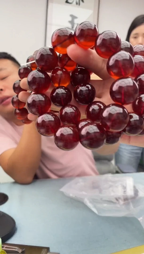 未镶嵌琥珀珠宝奇石假一罚十，054.19多样性发一件