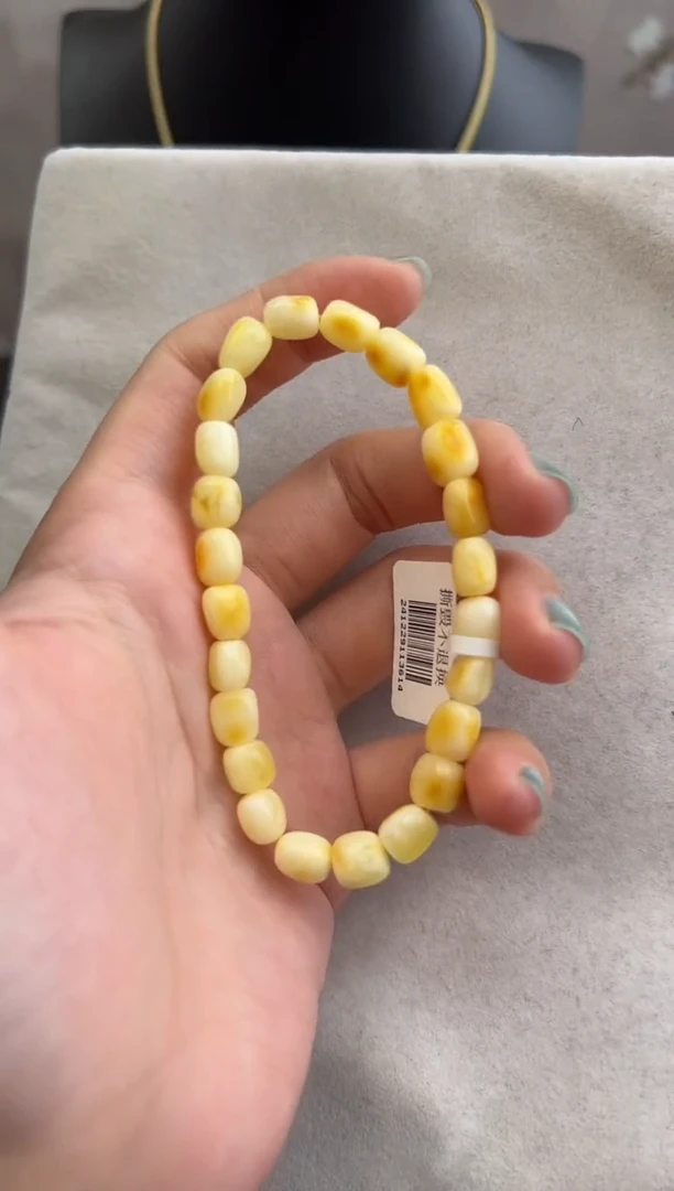 【闪购商品】琥珀裸石未镶嵌10214063-手串