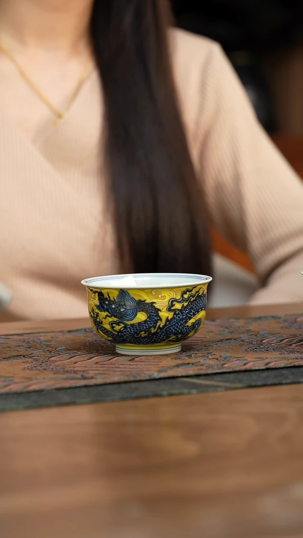 【闪购商品】水造黄釉 霸王龙炉