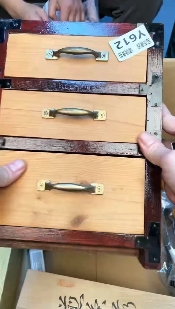 罗**长如图所示 老崔精选