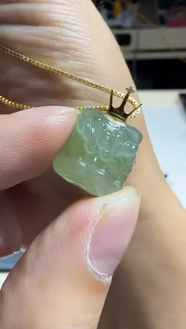 和田玉18K金镶嵌颈饰HGJ312xingshi吊坠