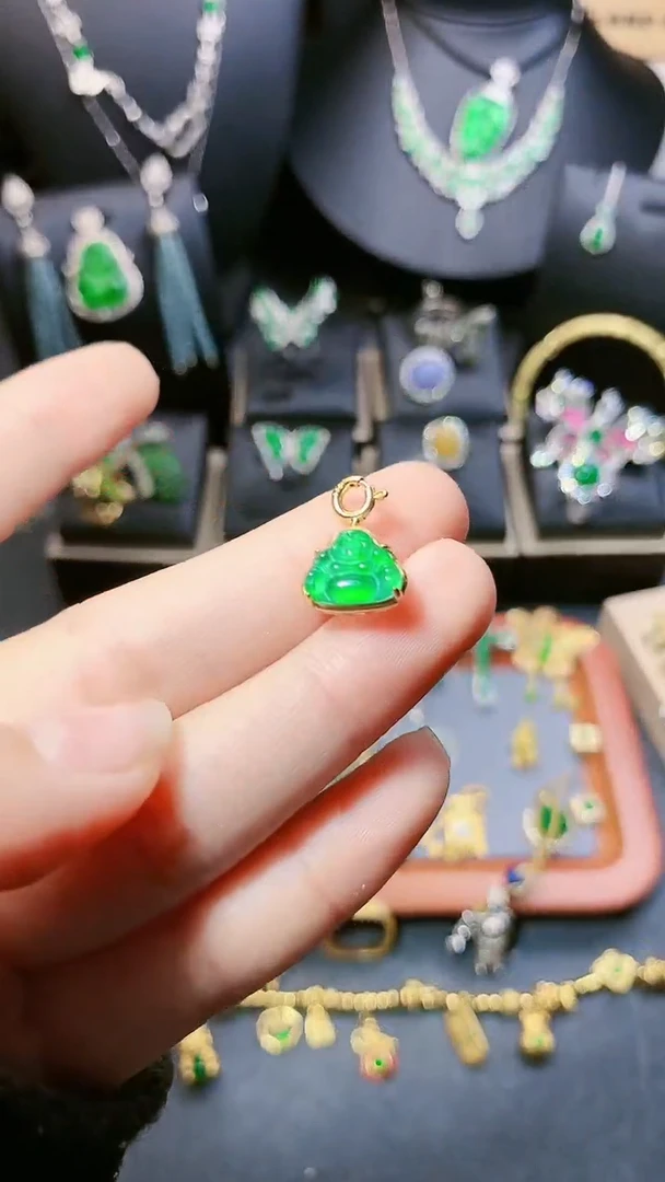 【闪购商品】翡翠吊坠(不含链)银S925镶嵌小提留