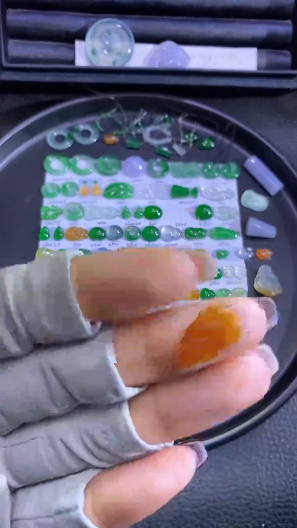 未镶嵌挂件翡翠叶子