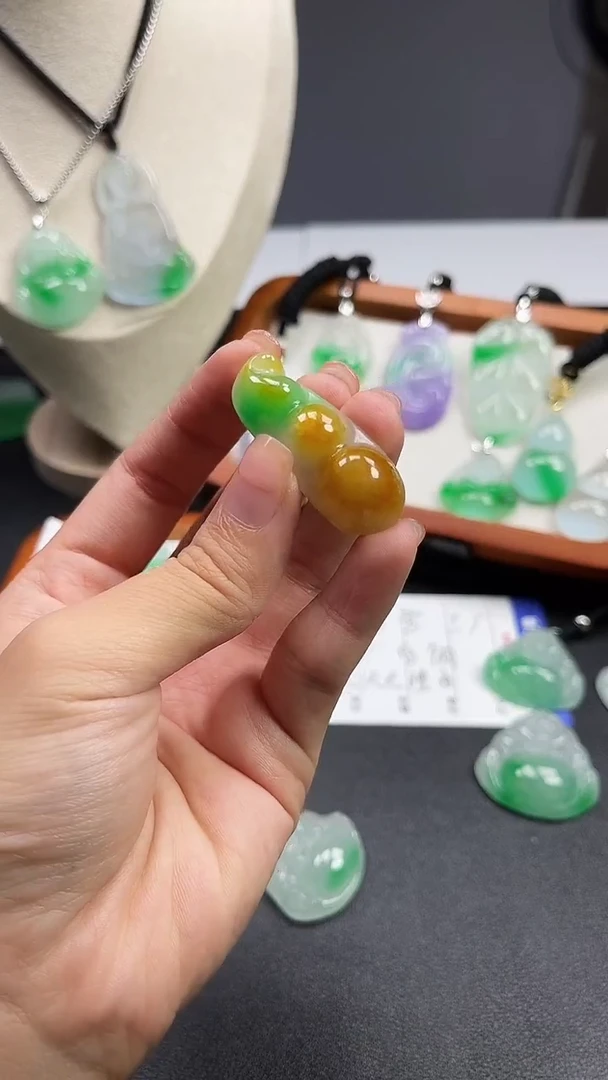 颈饰未镶嵌翡翠  所见即所得 一图一物