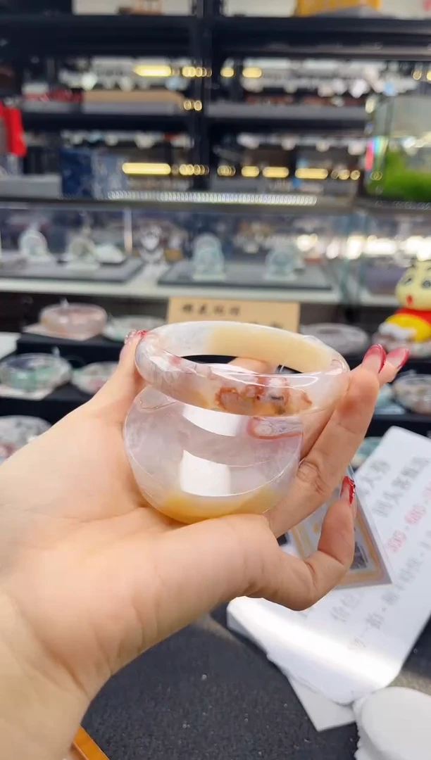 未镶嵌手镯石英质玉62圈口 （赠品镯心）33023