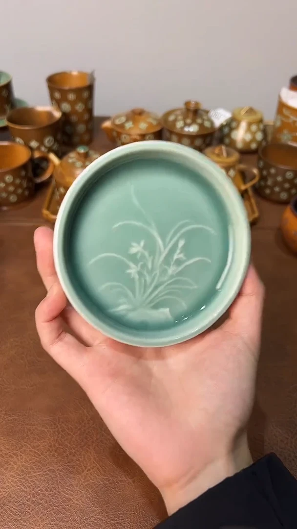 龙泉窑天青竹林圆小果盘