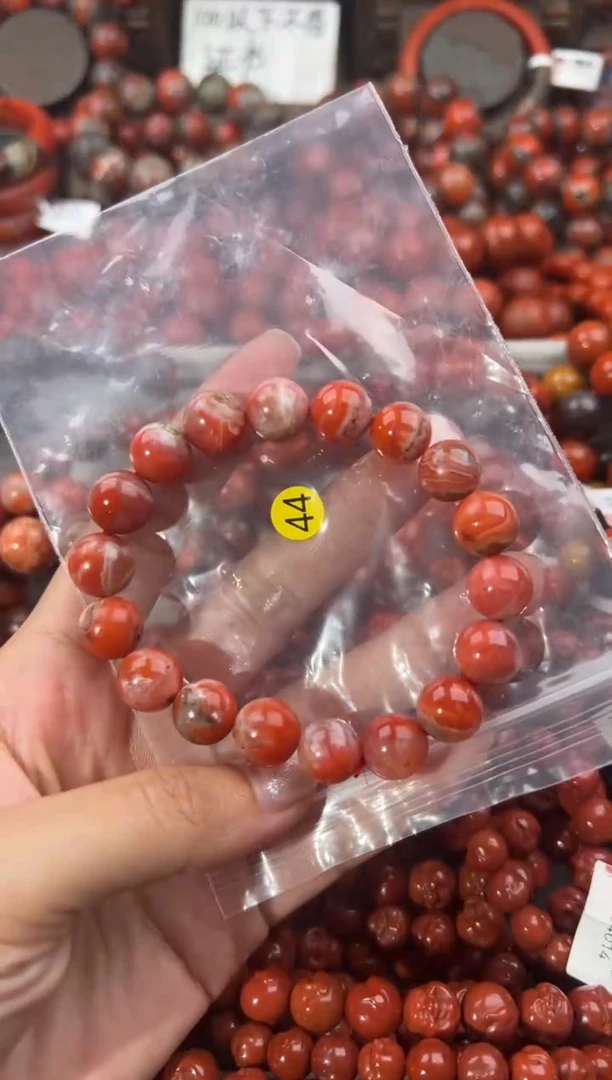 南红玛瑙手串未镶嵌11+