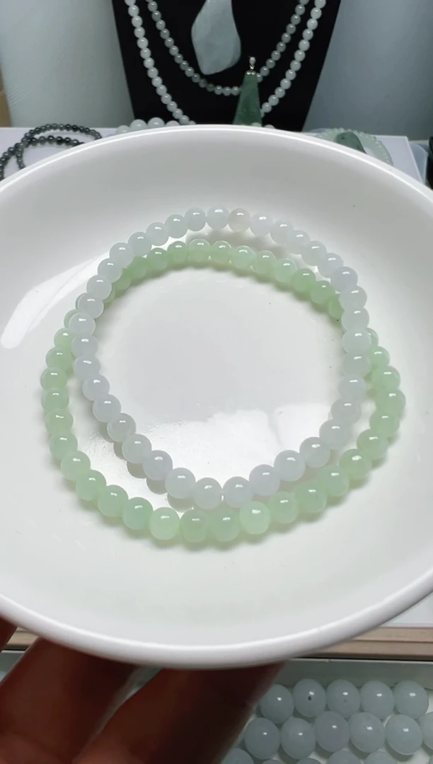 散珠翡翠纯天然缅甸A货翡翠卡4.6，40颗