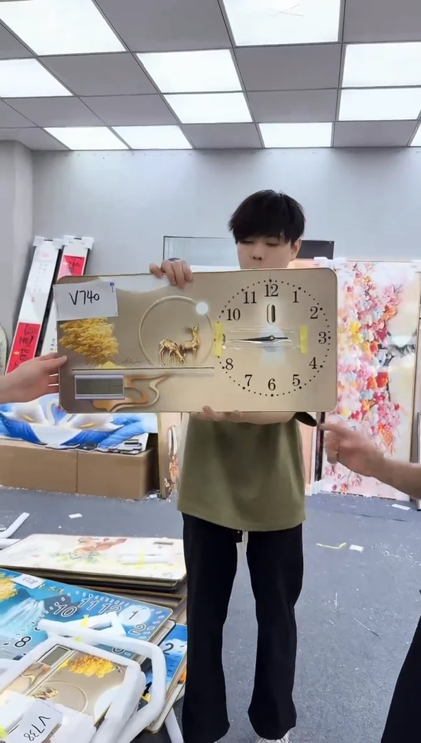 圆形孤品微瑕黑马闪购V740