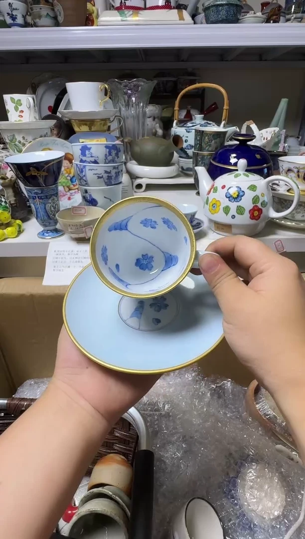 中古瓷器默认微瑕，不退不换请****鞋-请叫我李赞赞童鞋