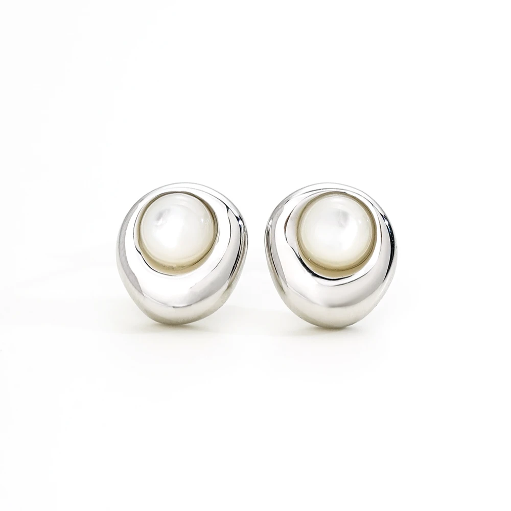 【冷月】厚银925白贝耳钉45456