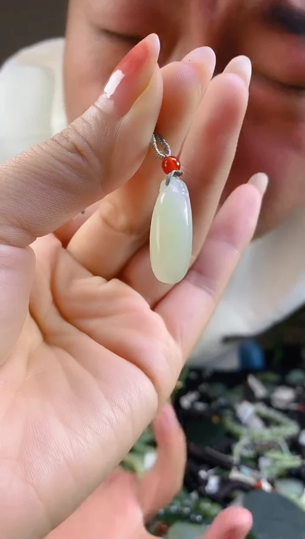 和田玉未镶嵌颈饰多样性发货，拍一发一