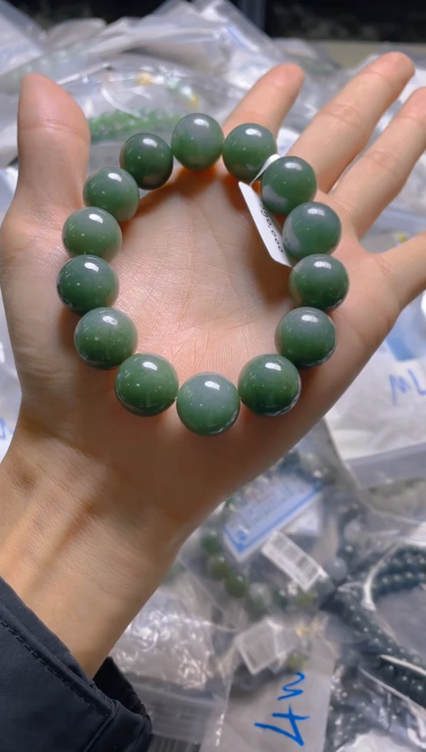 未镶嵌定制翡翠珠串