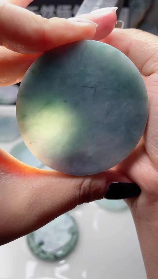 【闪购商品】翡翠颈饰未镶嵌3785......