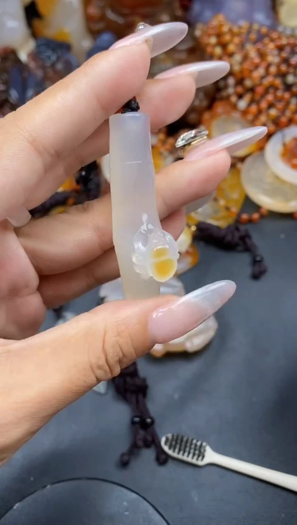 【闪购商品】玛瑙/玉髓颈饰未镶嵌ll