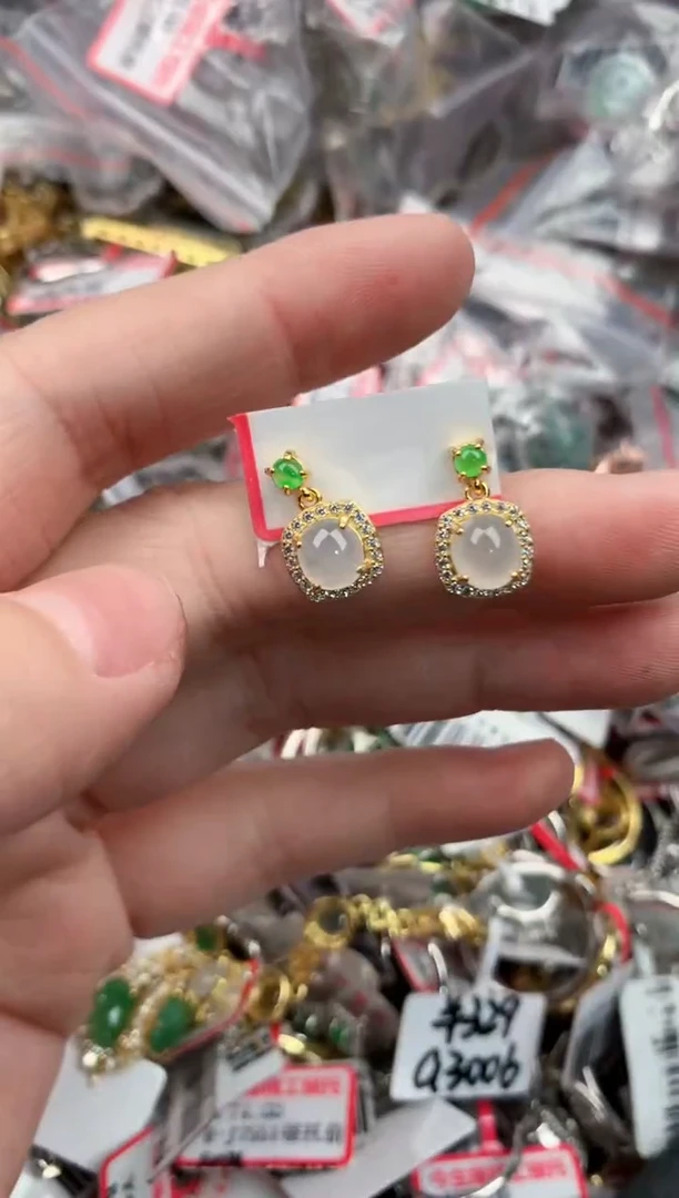 银S925镶嵌戒指翡翠444             3