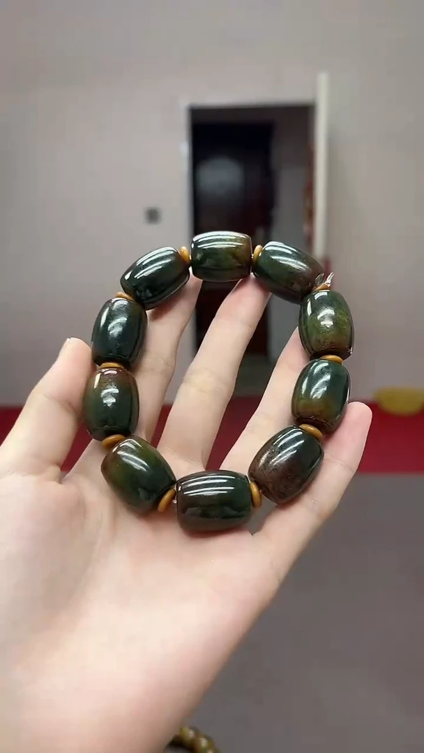 未镶嵌手链岫岩河磨玉（透闪石质玉）手串
