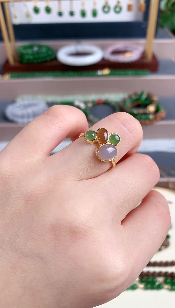 银S925镶嵌戒指和田玉1