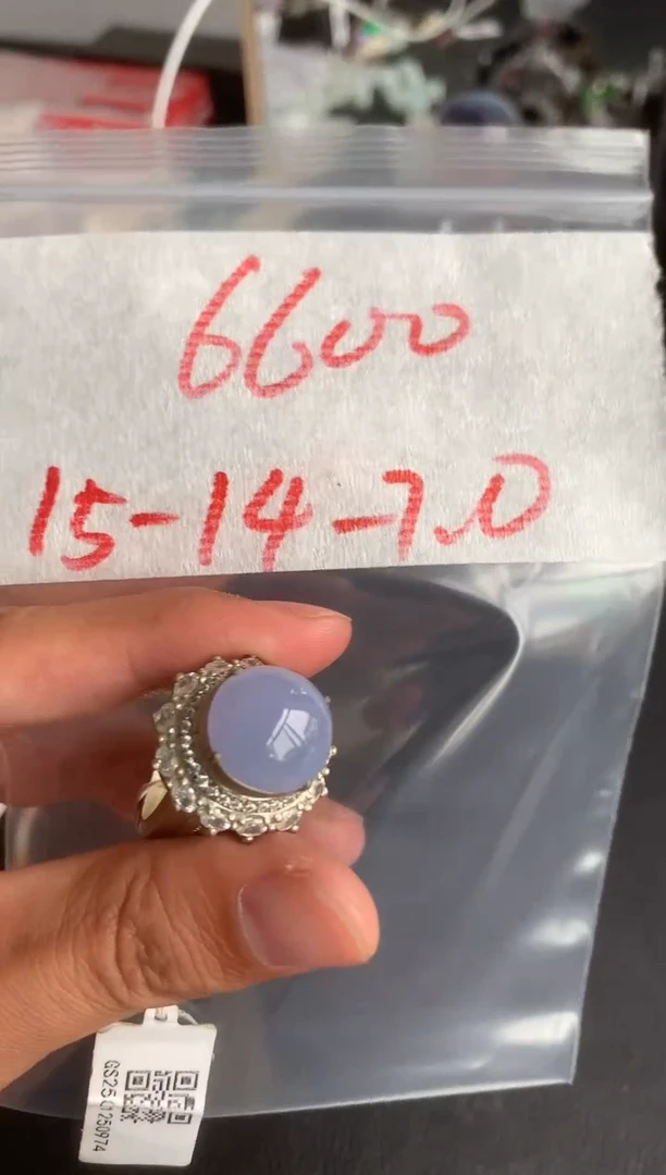 未镶嵌定制翡翠缅甸A货翡翠，拍一发一