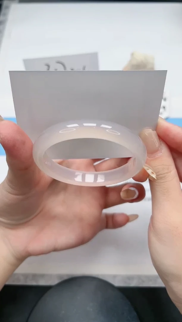 【闪购商品】玛瑙/玉髓手镯未镶嵌139/荔枝56