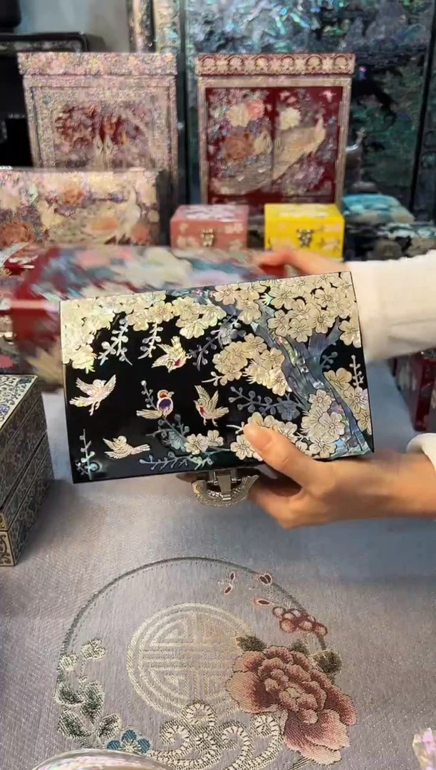 老款鱼锁绒布底·弘贝雅螺钿漆器文化馆