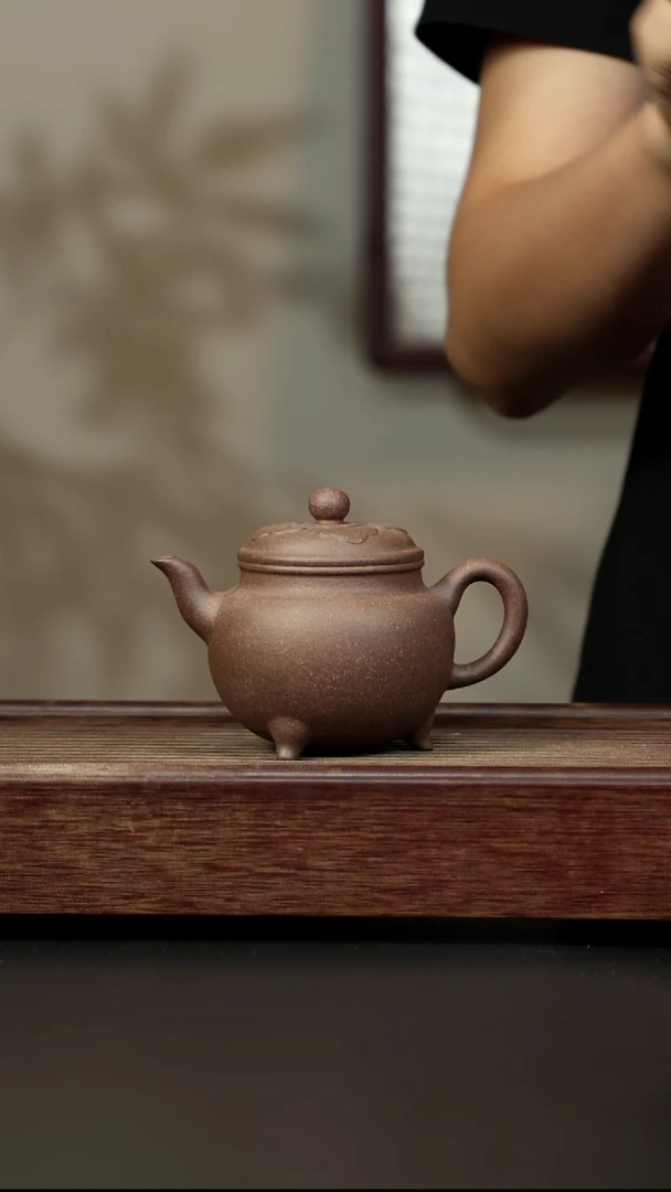 紫砂茶壶百年岩中泥六拼三足大彬如意