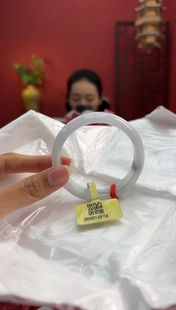 未镶嵌手镯翡翠翡翠手镯18