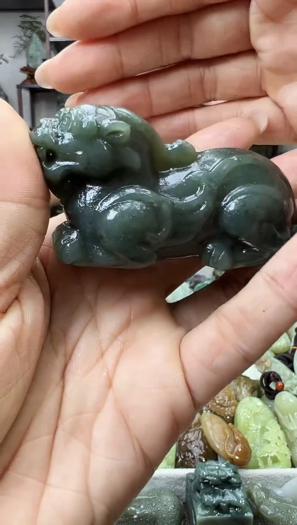 和田玉未镶嵌把件105