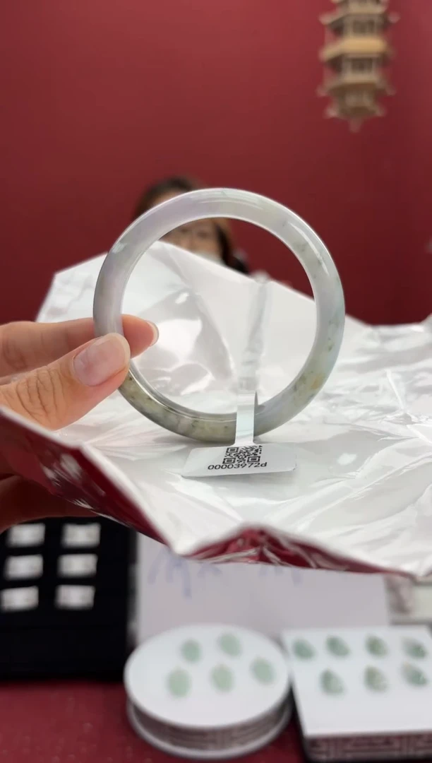 翡翠手镯未镶嵌2手镯