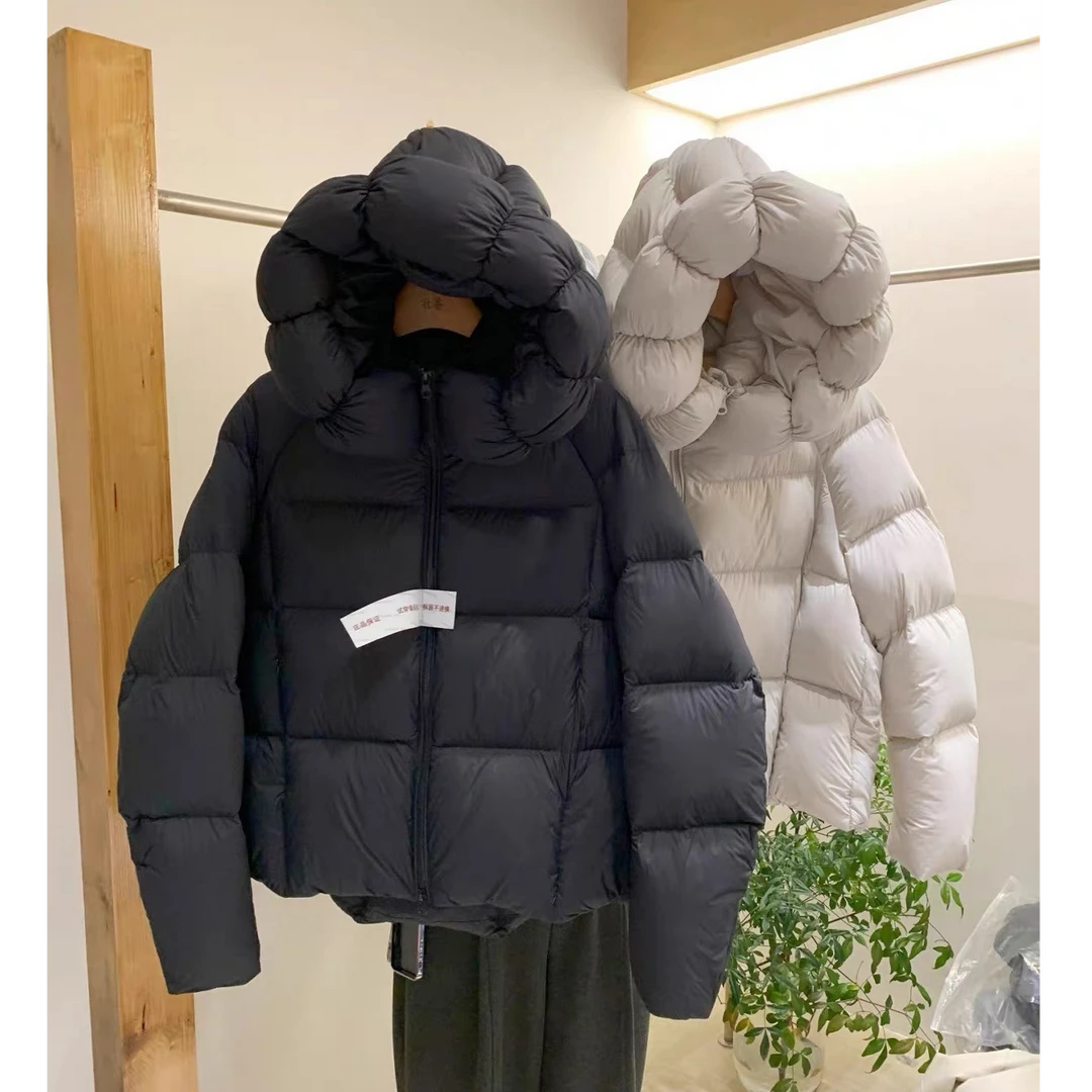 悦己--8967千金风拉链防水短款一等品羽绒服宽松冬季经典女款