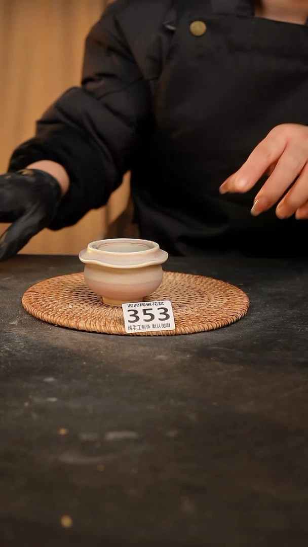 【闪购商品】瓷片353泥泥手工花盆口5高5