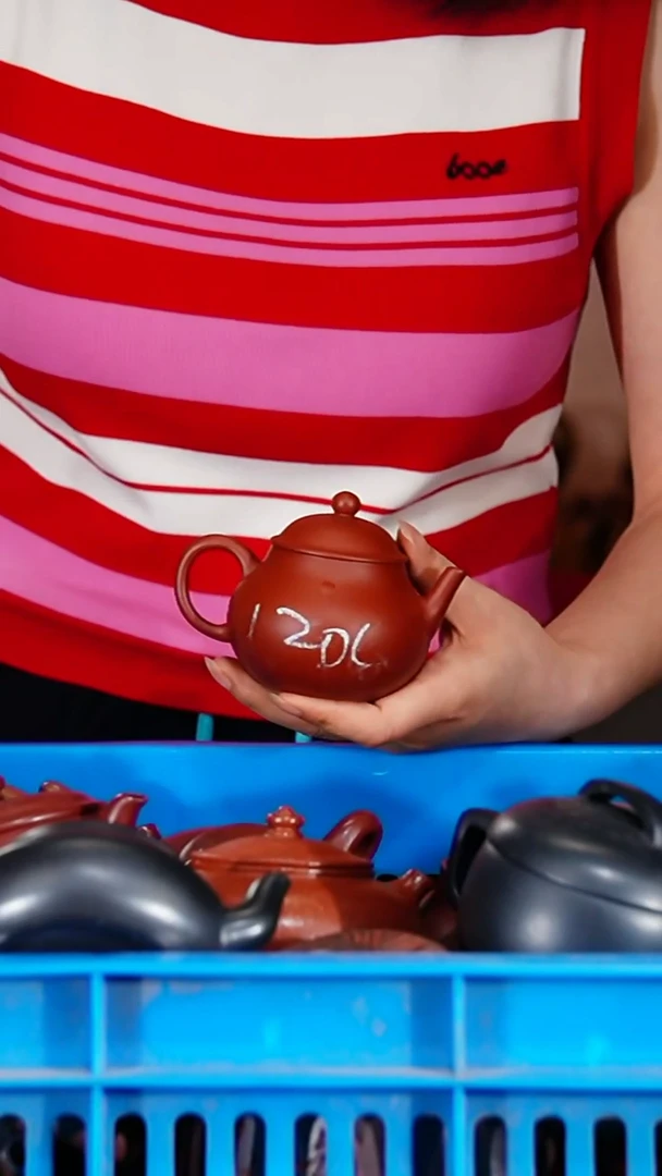 宜兴原矿紫砂壶茶壶120C