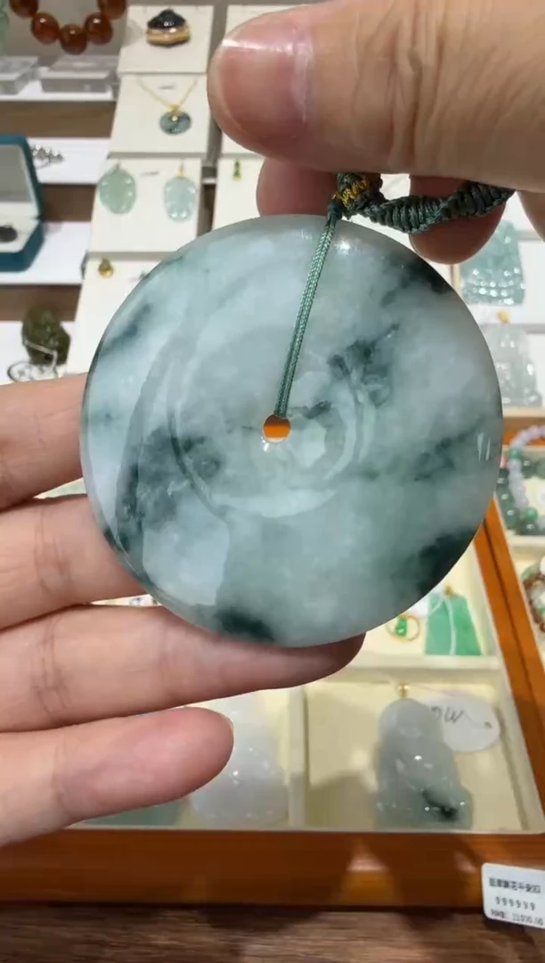 未镶嵌挂件翡翠A货翡翠多样性飘花大平安扣发一件